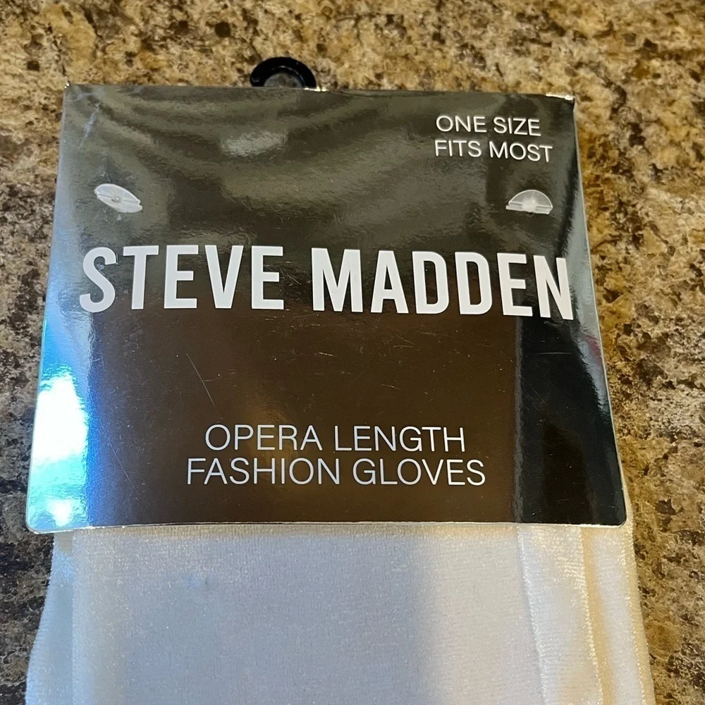 NWT Steve Madden Opera Length Fashion Gloves White